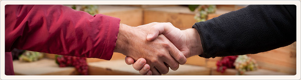 intBanner-handshake